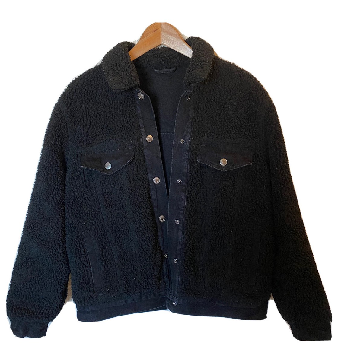 Men's Sherpa-Lined Denim Trucker Jacket