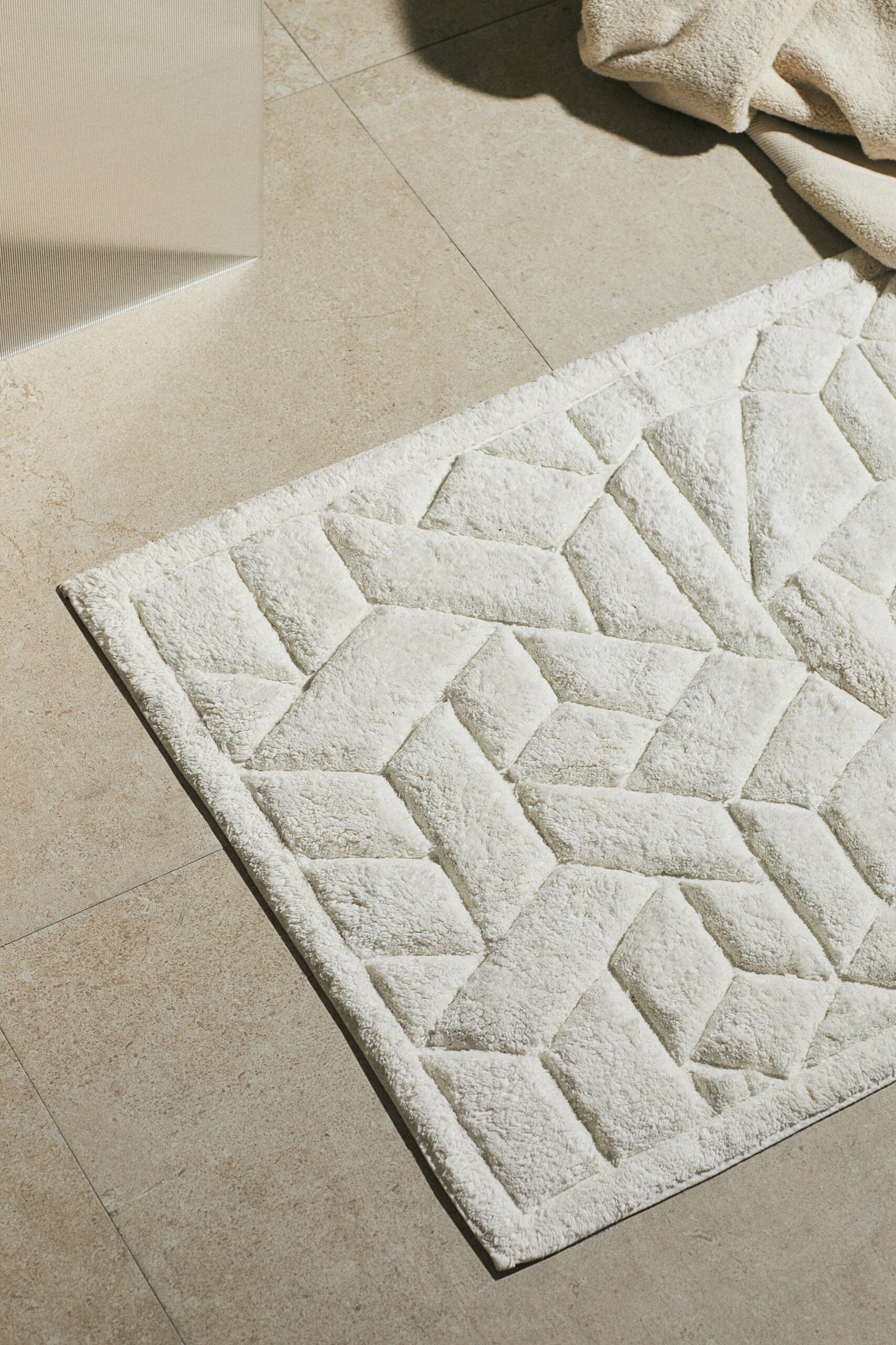 Tufted Cotton Non-Slip Bath Mat